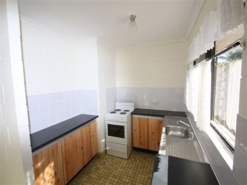 21 Champagne Crescent, Kelso QLD 4815