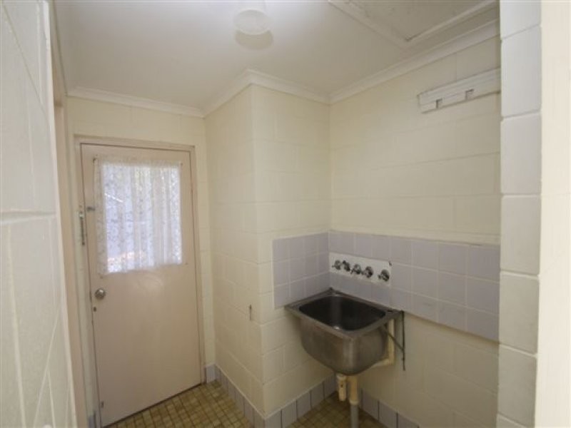 21 Champagne Crescent, Kelso QLD 4815