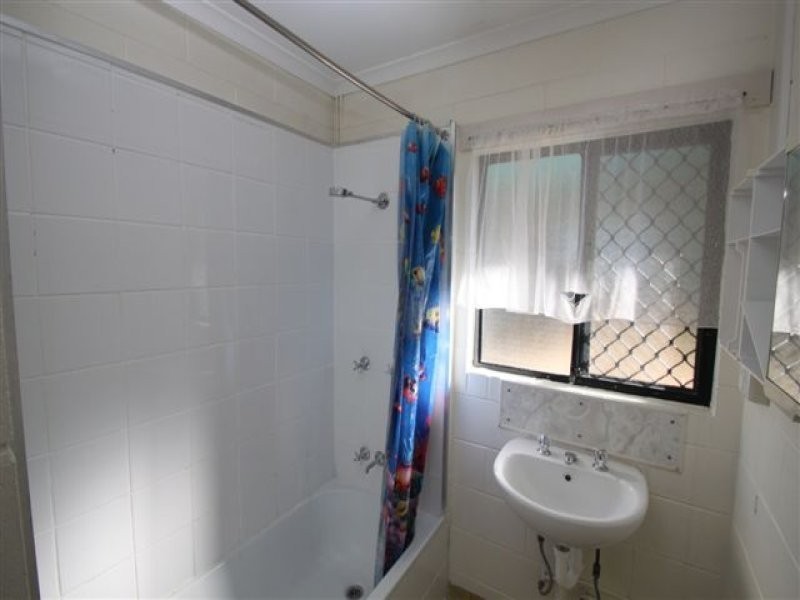 21 Champagne Crescent, Kelso QLD 4815