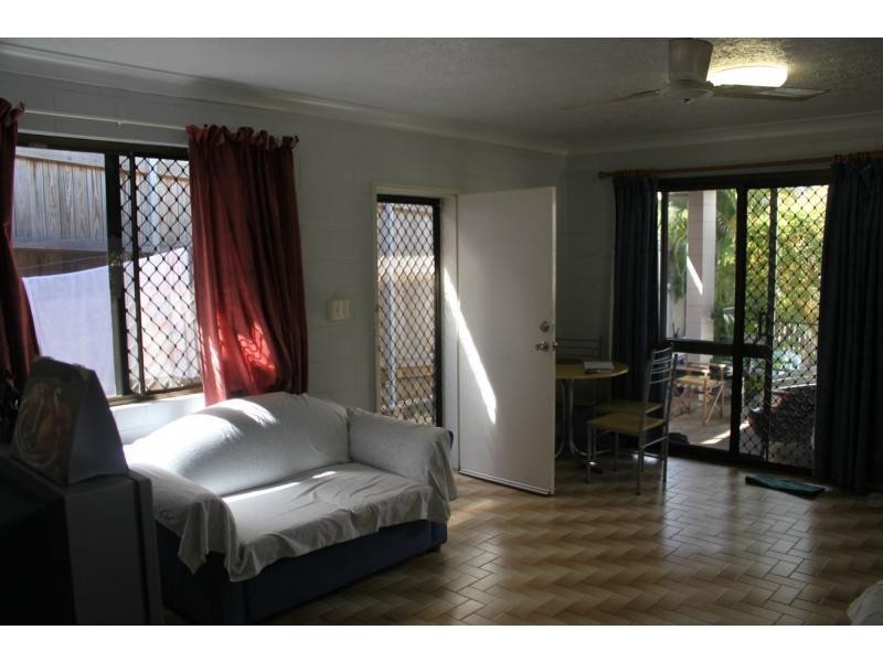 Unit 1/425 Walker Street, Townsville City QLD 4810