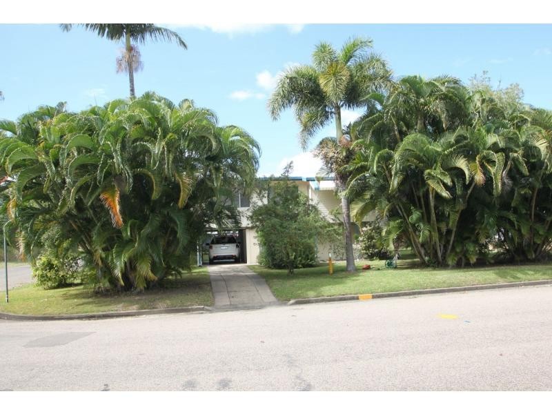 31 Lyons Street, Giru QLD 4809