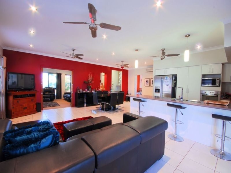 12 Summerland Drive, Deeragun QLD 4818