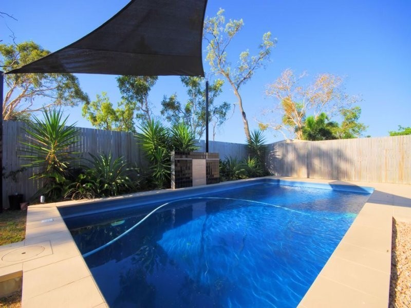 12 Summerland Drive, Deeragun QLD 4818