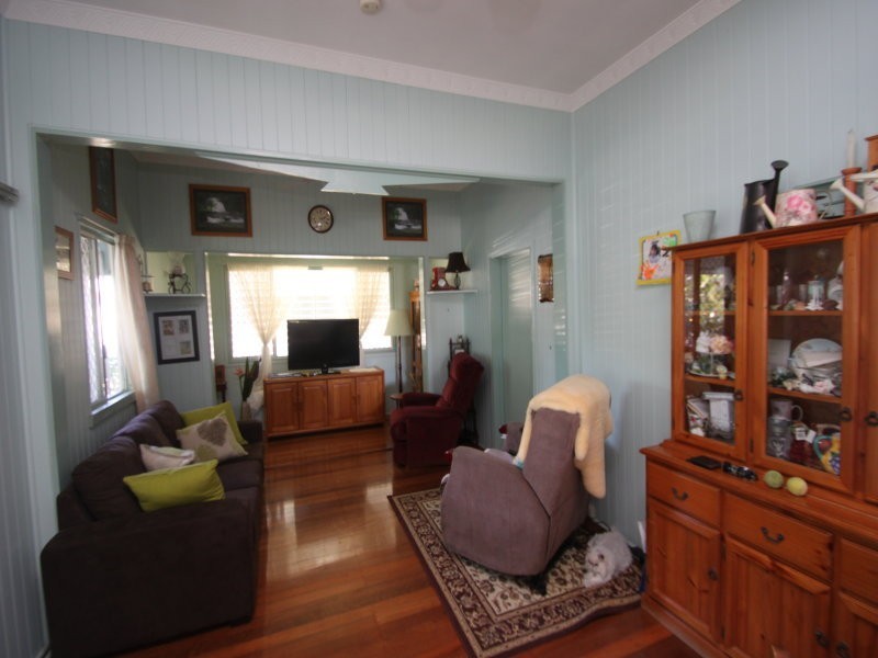 31 Latchford Street, Pimlico QLD 4812