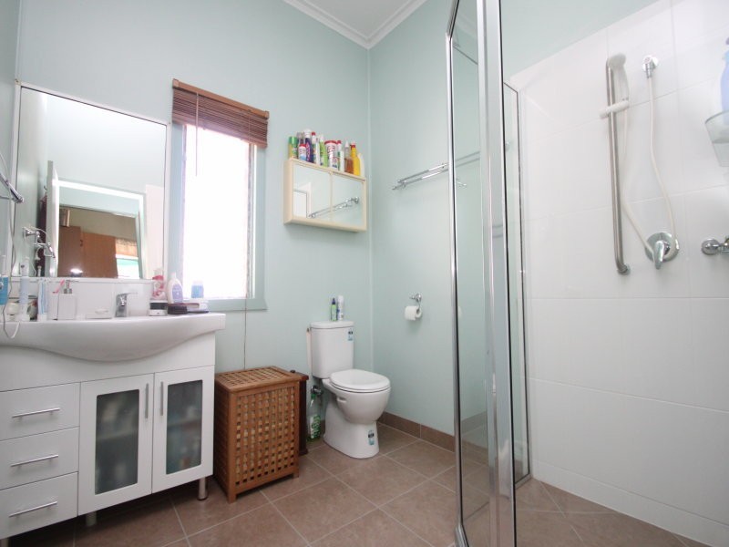 31 Latchford Street, Pimlico QLD 4812