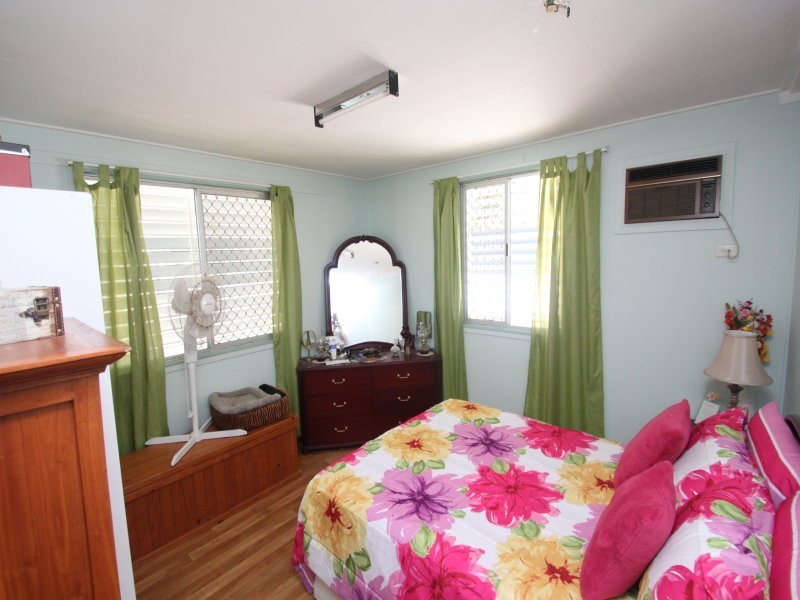 31 Latchford Street, Pimlico QLD 4812