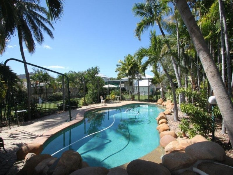 31 Latchford Street, Pimlico QLD 4812