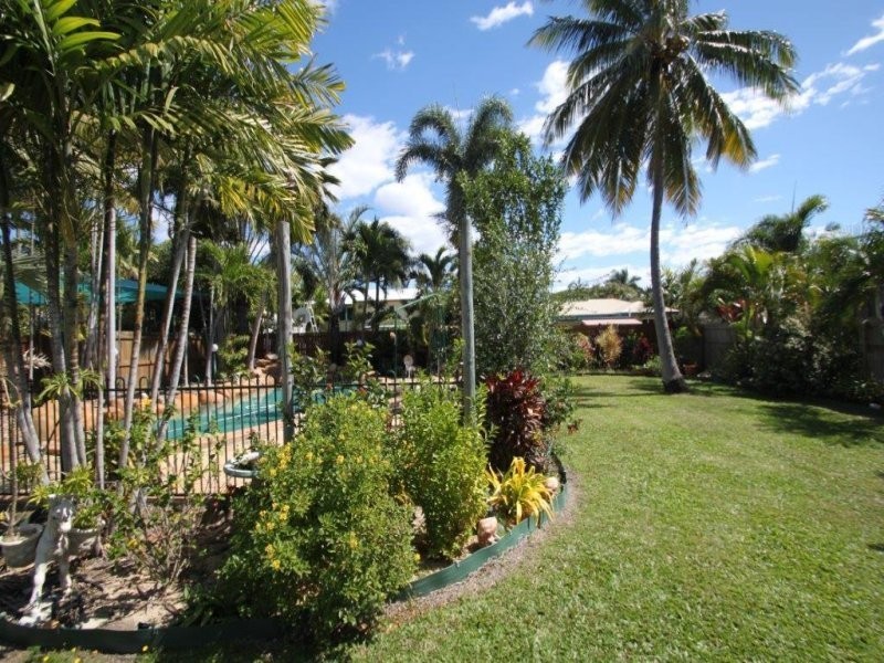 31 Latchford Street, Pimlico QLD 4812