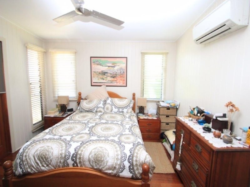 101 Howlett Street, Currajong QLD 4812