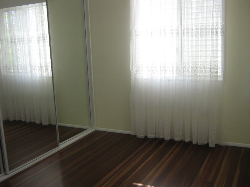 2 Eura Court, Mount Louisa QLD 4814