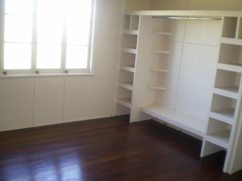 69 Livingston Street, West End QLD 4810