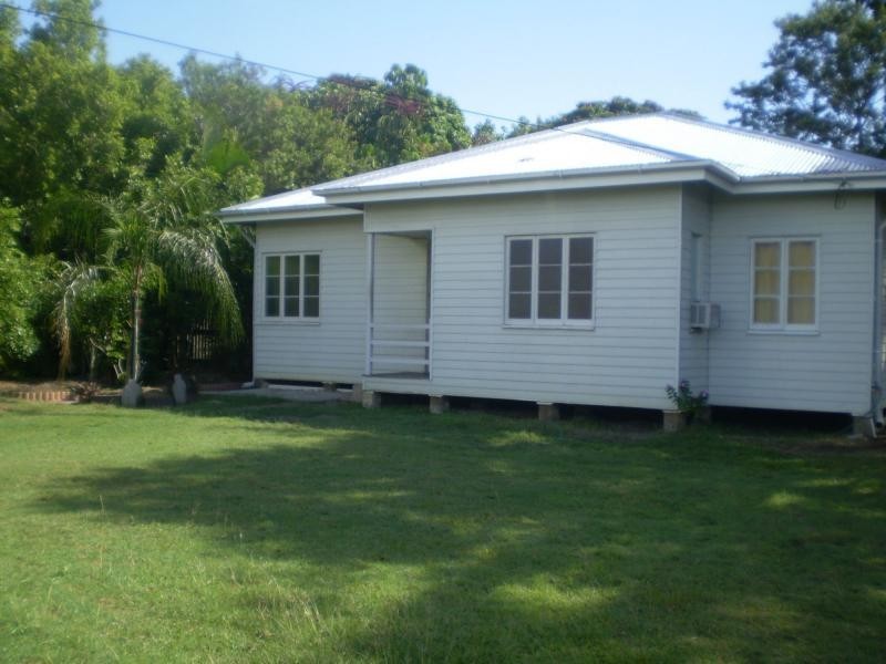 69 Livingston Street, West End QLD 4810