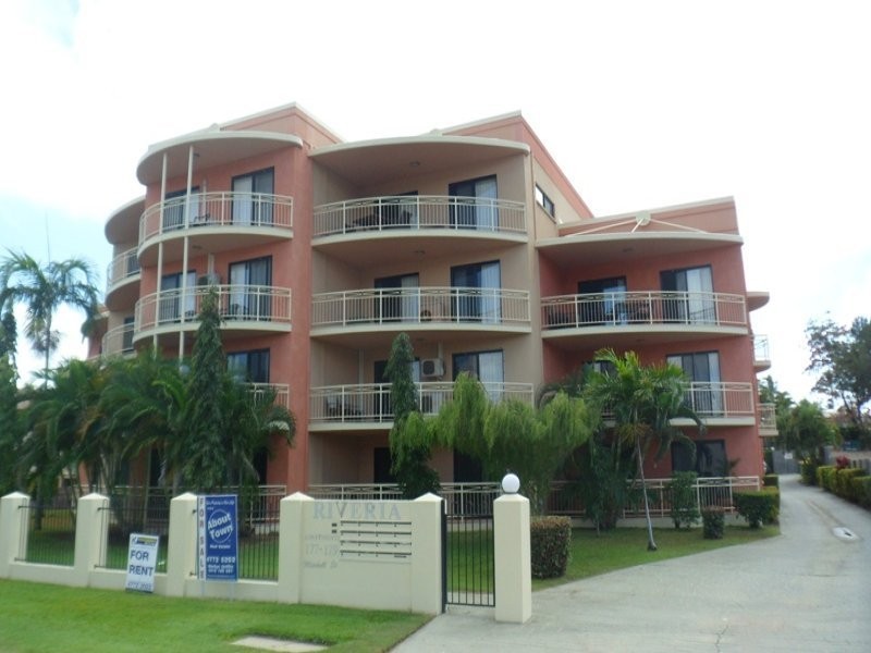 Unit 2/177 Mitchell Street, North Ward QLD 4810
