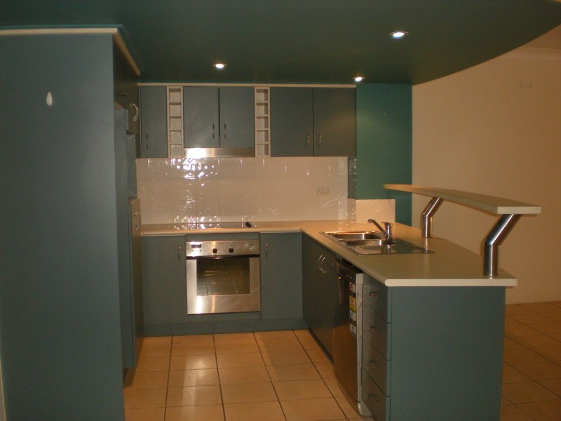 Unit 2/177 Mitchell Street, North Ward QLD 4810