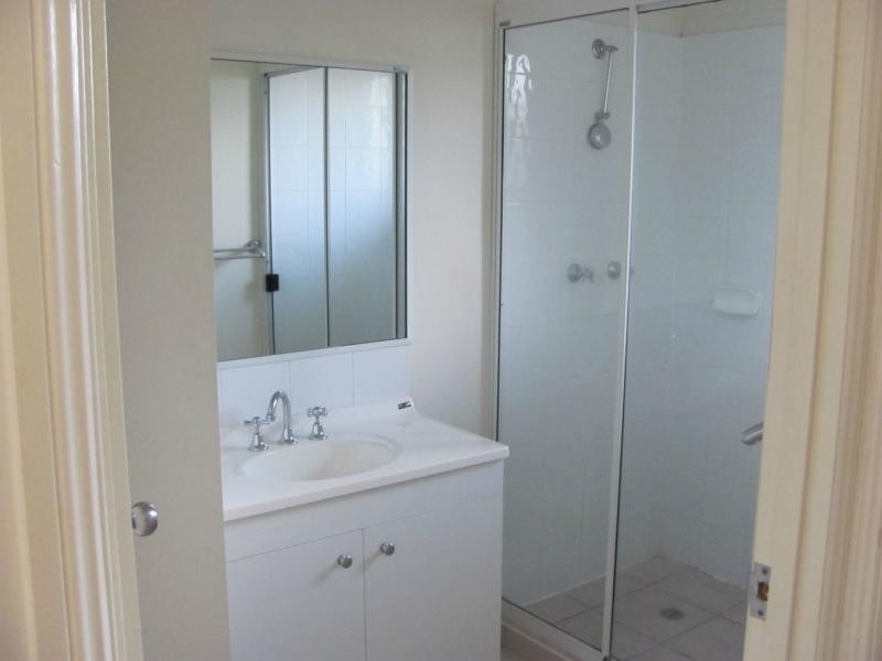 Unit 2/5 Ferntree Street, Kirwan QLD 4817