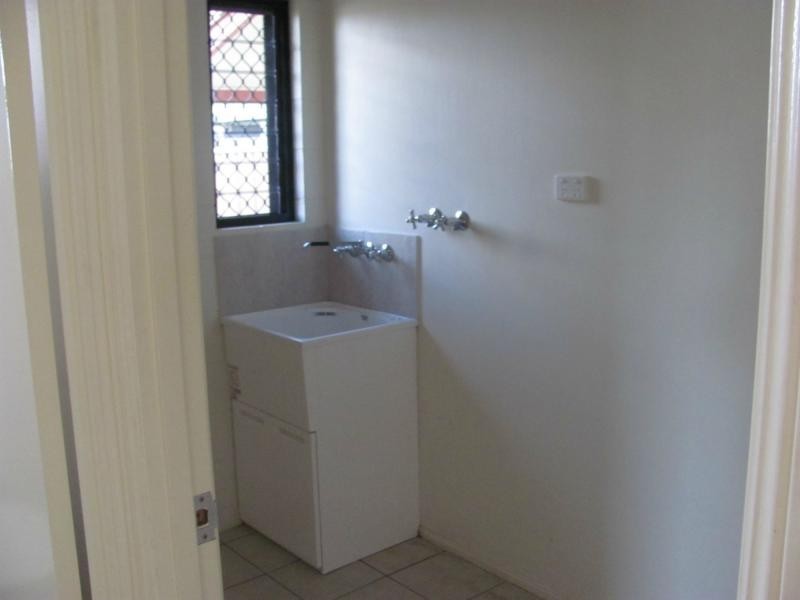Unit 2/5 Ferntree Street, Kirwan QLD 4817