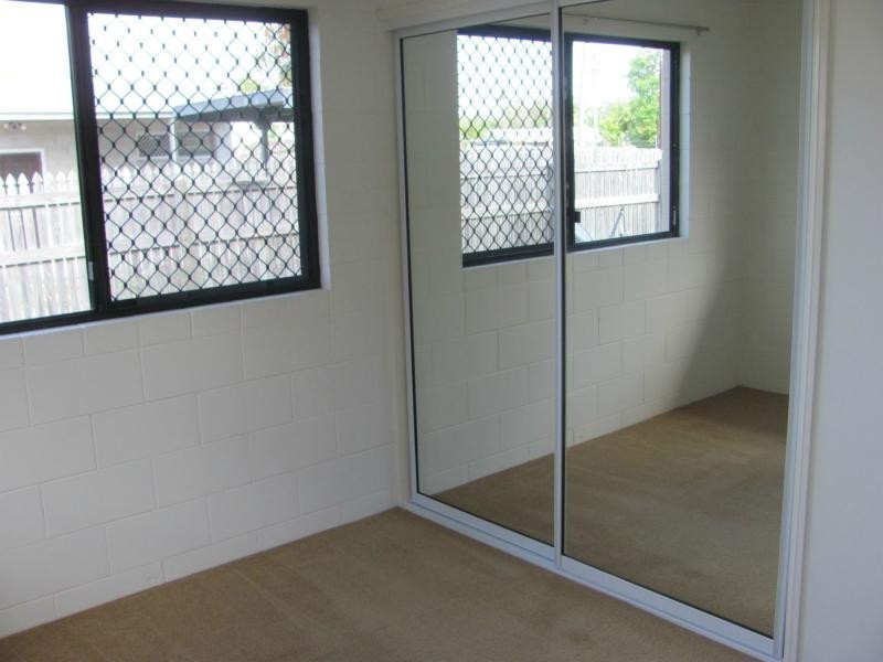 Unit 2/5 Ferntree Street, Kirwan QLD 4817
