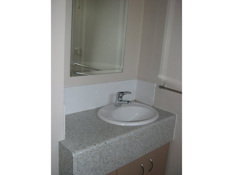 Unit 5/9 Warburton Street, Townsville City QLD 4810