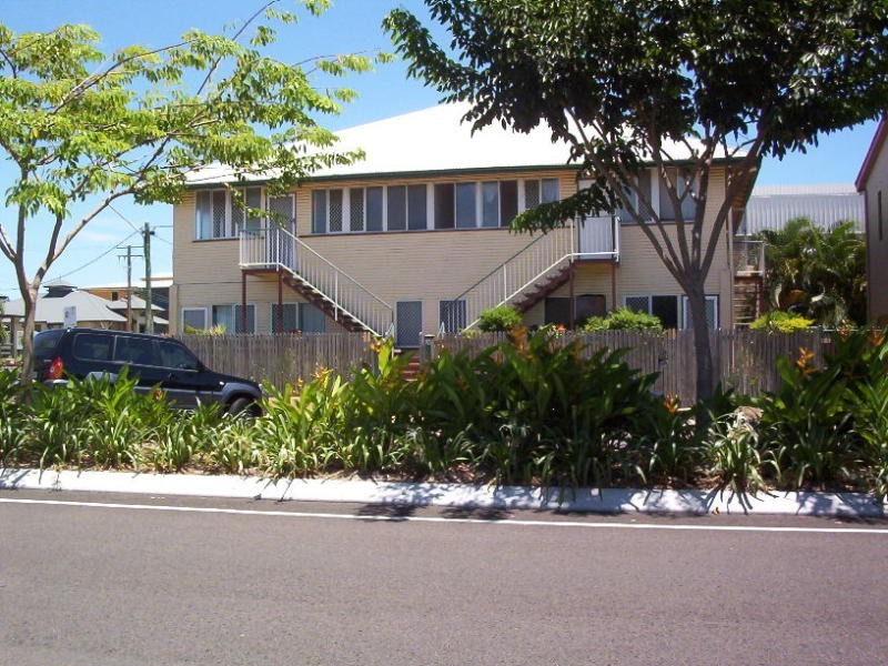 Unit 2/55 Mitchell Street, Townsville City QLD 4810