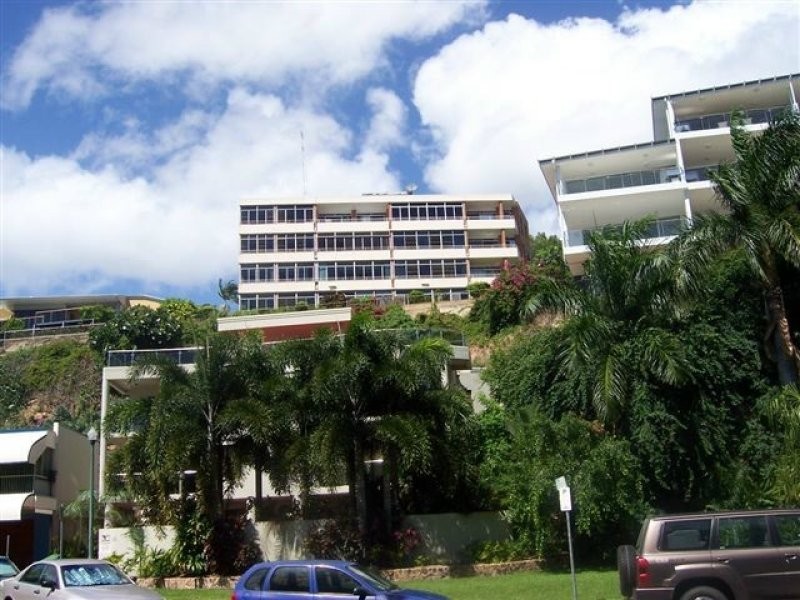 Unit 10/23A Cleveland Terrace, Townsville City QLD 4810