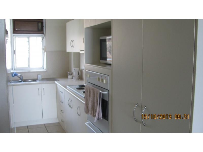 Unit 10/23A Cleveland Terrace, Townsville City QLD 4810