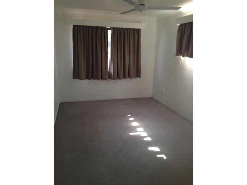 Unit 3/34 Peel Street, Garbutt QLD 4814