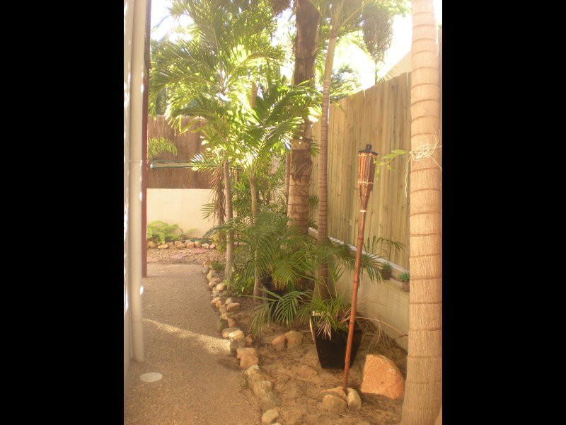 2/27 Garrick Street, Townsville City QLD 4810