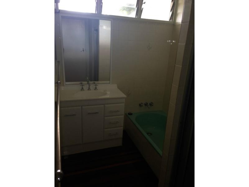 10 Azalea Street, Aitkenvale QLD 4814