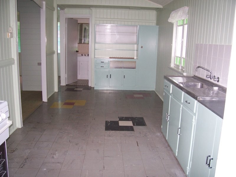 37 Princes Road, Hyde Park QLD 4812