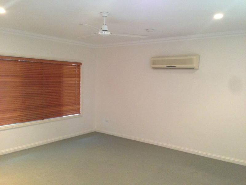 3 Buller Close, Mount Louisa QLD 4814