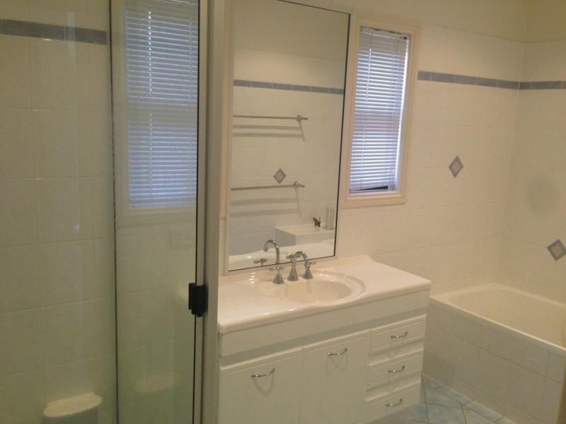 3 Buller Close, Mount Louisa QLD 4814