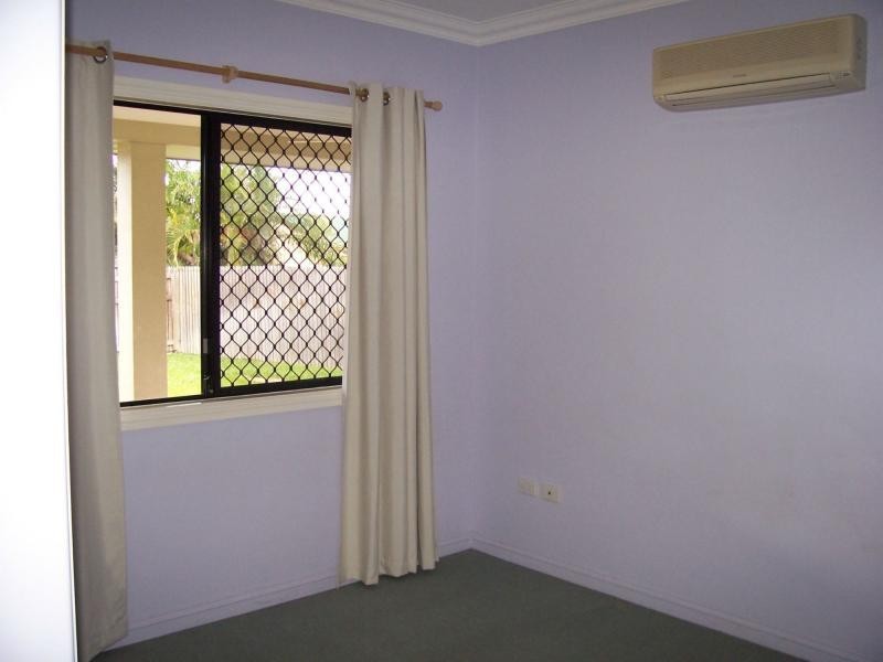 3 Buller Close, Mount Louisa QLD 4814