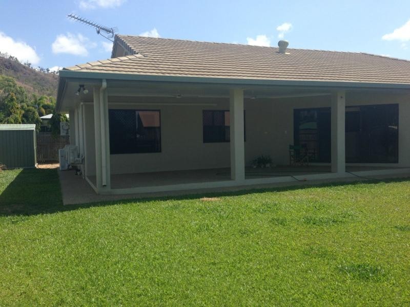 3 Buller Close, Mount Louisa QLD 4814