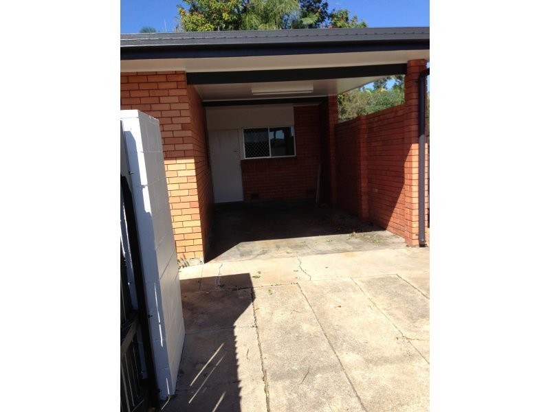 572 Ross River Road, Cranbrook QLD 4814