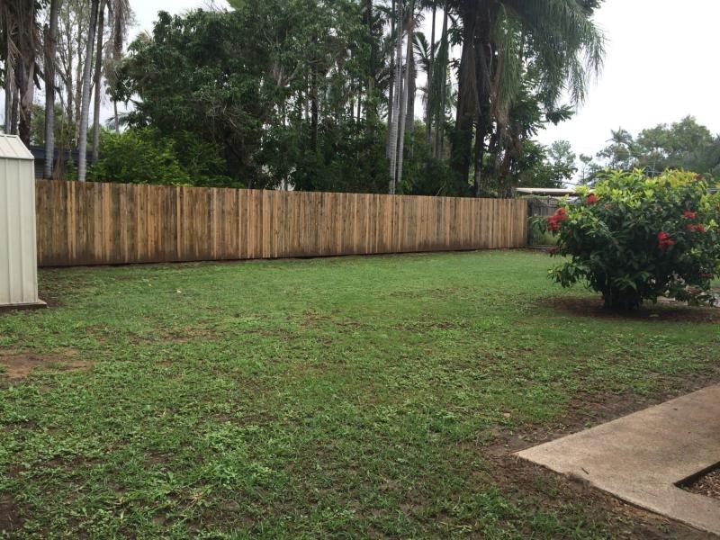 572 Ross River Road, Cranbrook QLD 4814