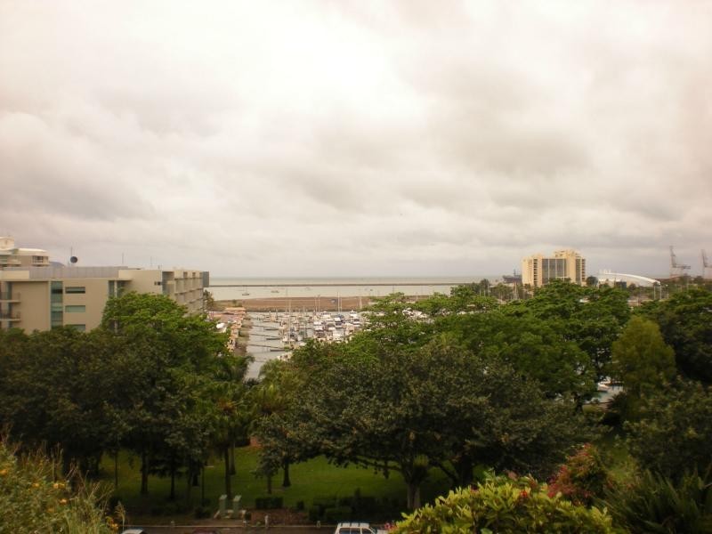 Unit 4/23A Cleveland Terrace, North Ward QLD 4810