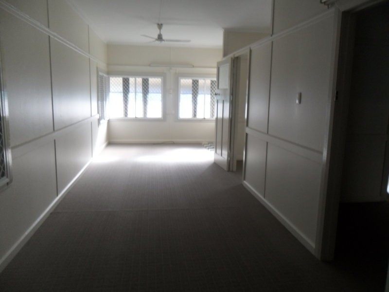 Unit 3/4 Paxton Street, North Ward QLD 4810