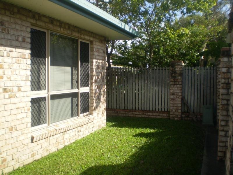 Unit 15/17 Canterbury Road, Kirwan QLD 4817
