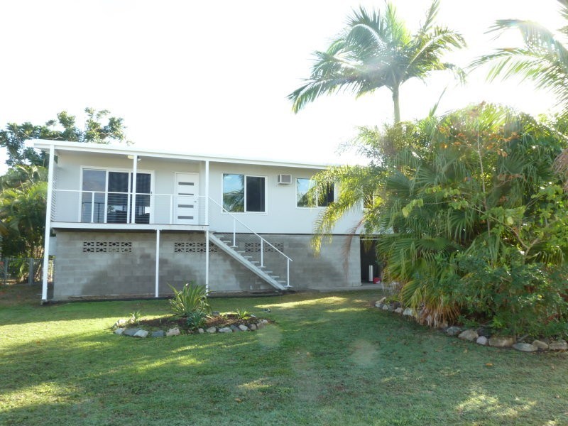 9 Lambert Street, Kirwan QLD 4817