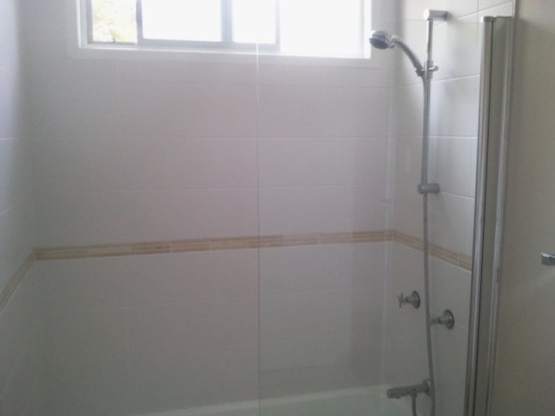 9 Lambert Street, Kirwan QLD 4817