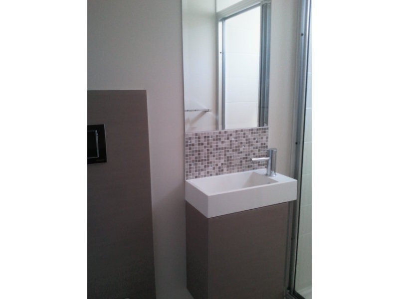 9 Lambert Street, Kirwan QLD 4817