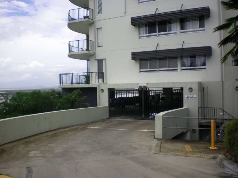 Unit 11/209 Wills Street, Townsville City QLD 4810