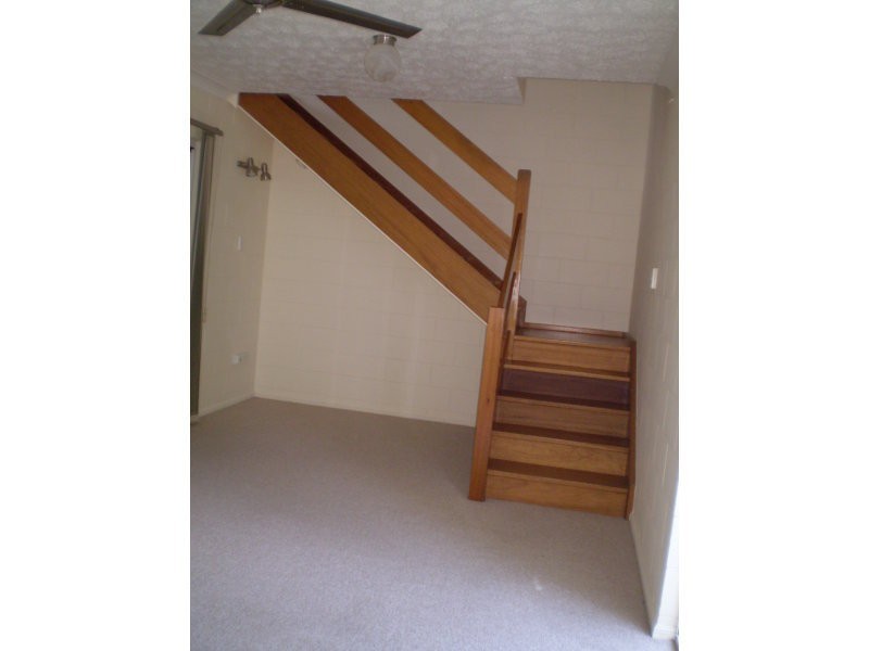 Unit 1/6 Craftsman Street, Rosslea QLD 4812