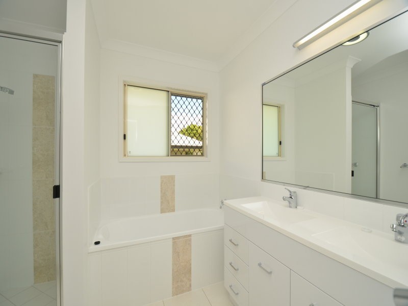 62 Girraween Avenue, Douglas QLD 4814