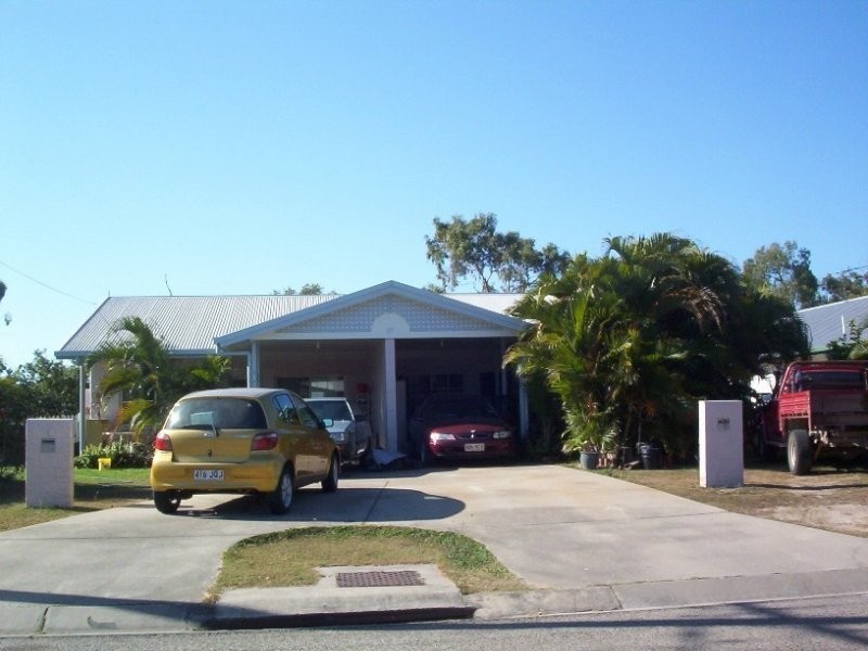 2/27 Kayleen Court, Deeragun QLD 4818