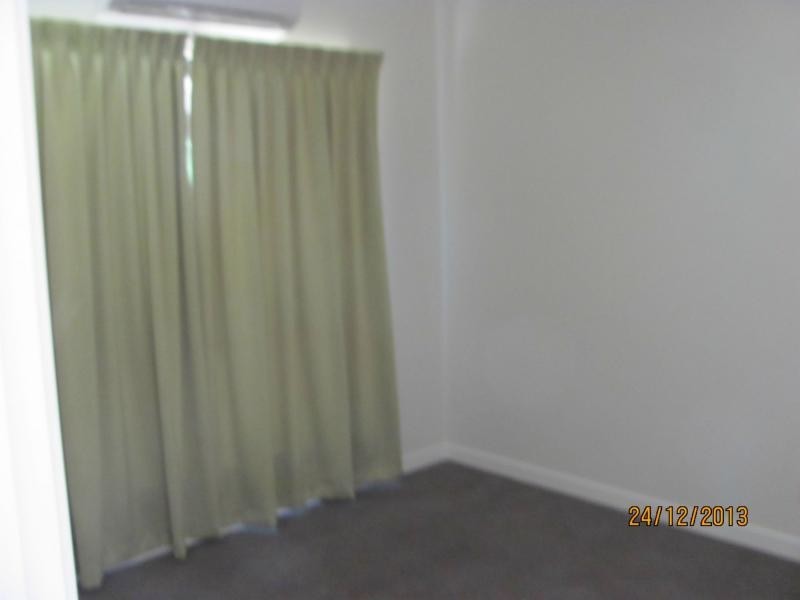 2/4 Finschhaffen Street, Aitkenvale QLD 4814