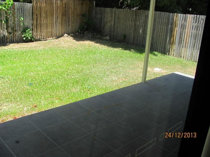 2/4 Finschhaffen Street, Aitkenvale QLD 4814