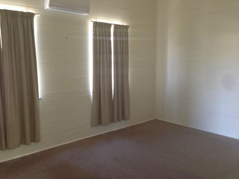 Unit 1/63 Marks Street, Hermit Park QLD 4812