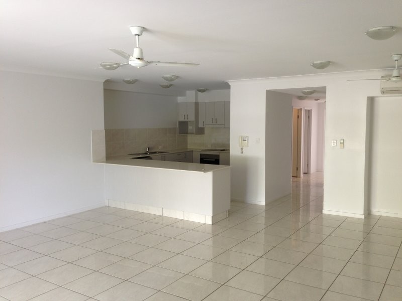 Unit 10/51 Harold Street, West End QLD 4810