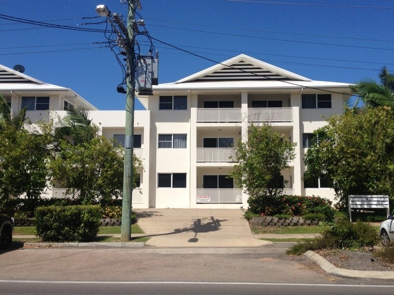 Unit 10/51 Harold Street, West End QLD 4810